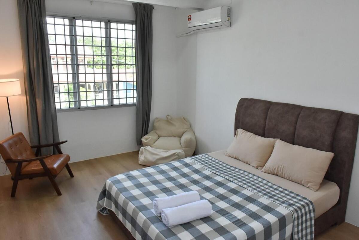 Rain Tree Homestay Bintulu Zewnętrze zdjęcie
