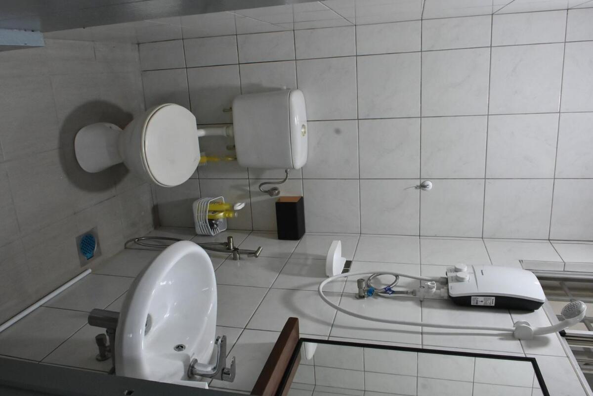 Rain Tree Homestay Bintulu Zewnętrze zdjęcie